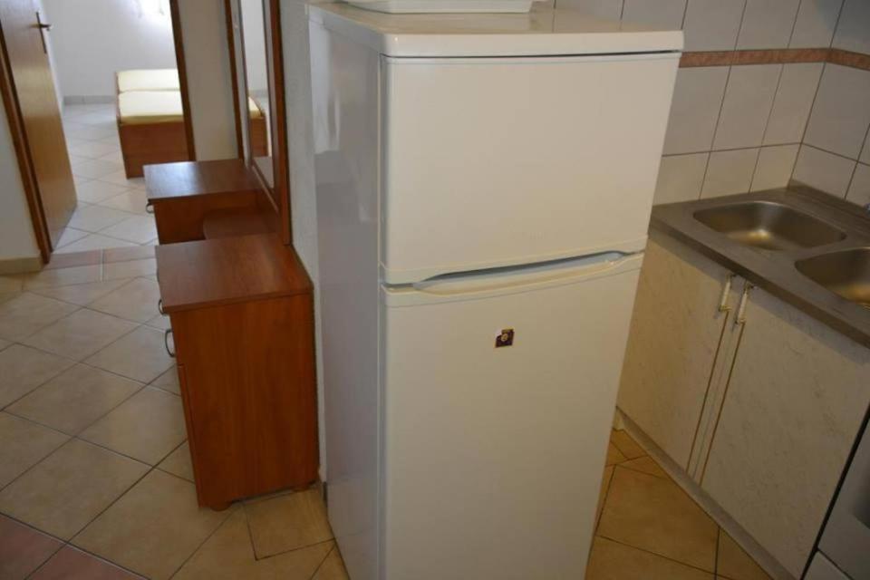 ויר Apartmani Stjepan Veselko מראה חיצוני תמונה