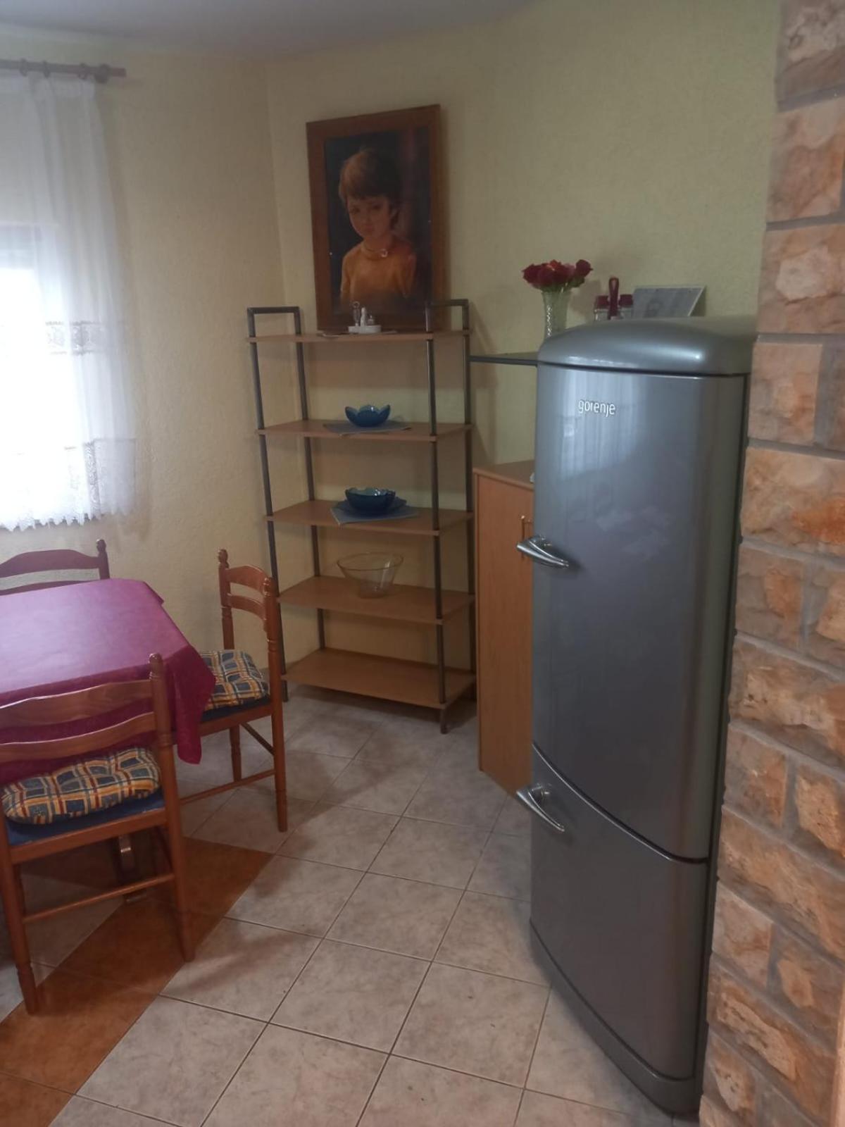 ויר Apartmani Stjepan Veselko מראה חיצוני תמונה